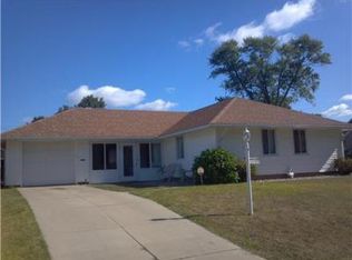 1629 Greenwood Dr, South Bend, IN 46614