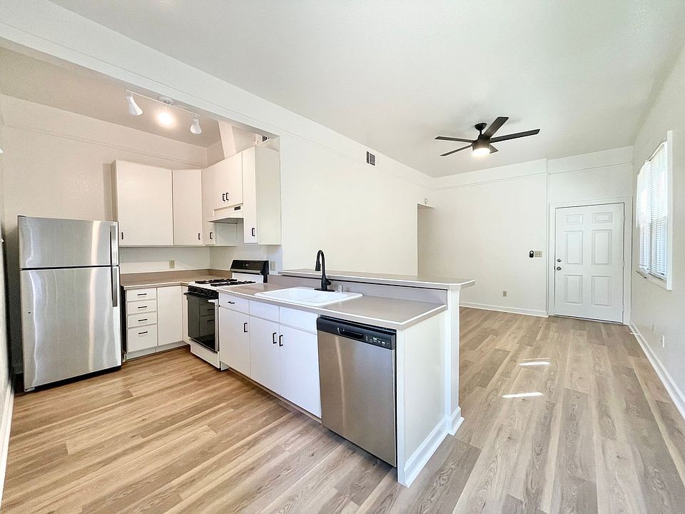 1st image of 2115 I St APT 2