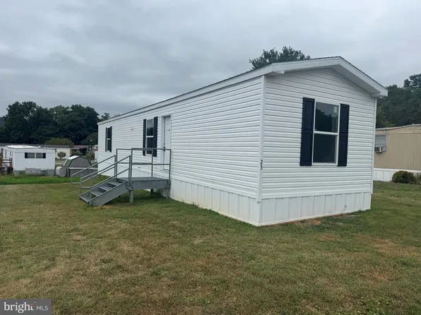 23 Hillside Ests, Mc Connellsburg, PA 17233