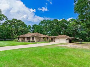 1807 Pin Oak Dr, Conroe, TX 77301