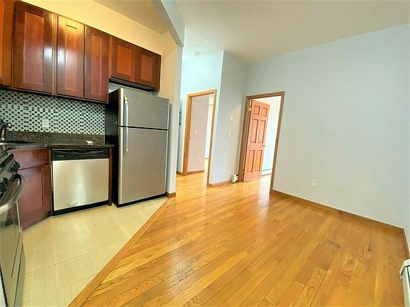 2nd image of 176 Wilson Ave #A