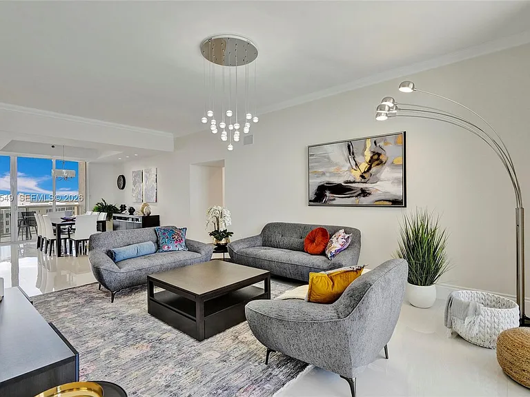 16001 Collins Ave #1604-fl 331 — Photo 2