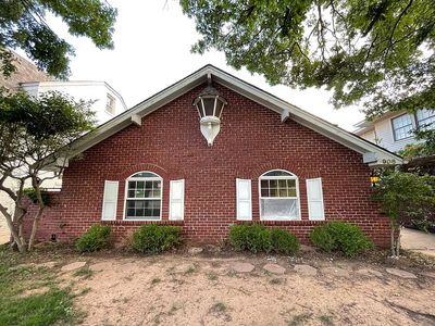 908 NW 14th St, Moore, OK, 73160