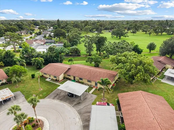 4542 Pawnee Trl #196, Sarasota, FL 34233