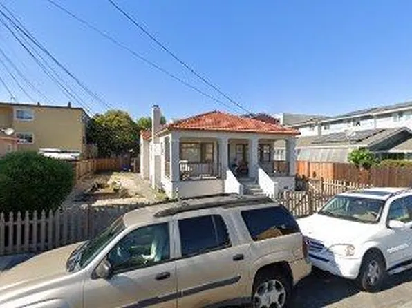 138 Lincoln Ave, Redwood City, CA 94061