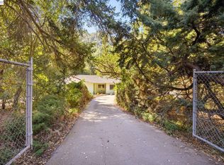 24227 Palomares Rd, Castro Valley, CA 94552
