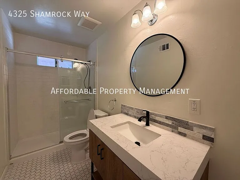 4325 Shamrock Way — Photo 16