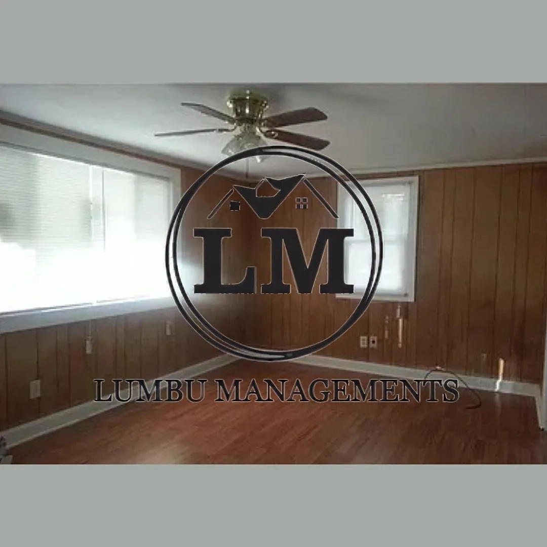 512 Glovinia Street — Photo 3