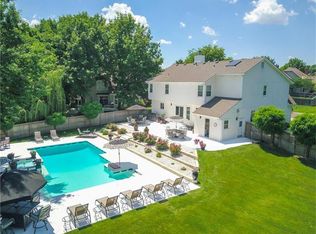 4709 W 120th St, Overland Park, KS 66209