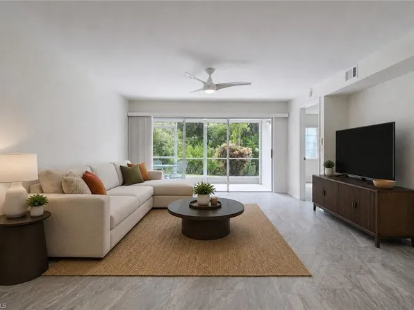 228 Belina DR #5-605, NAPLES, FL 34104