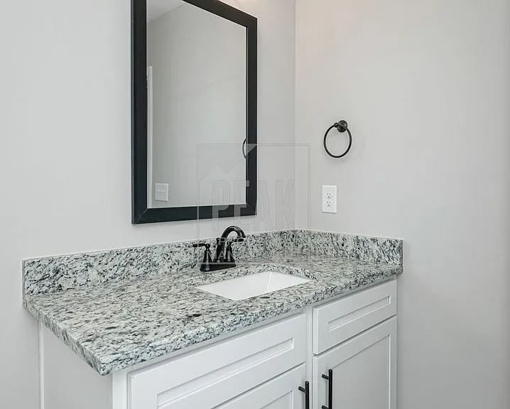 390 Woodland Cir — Photo 32