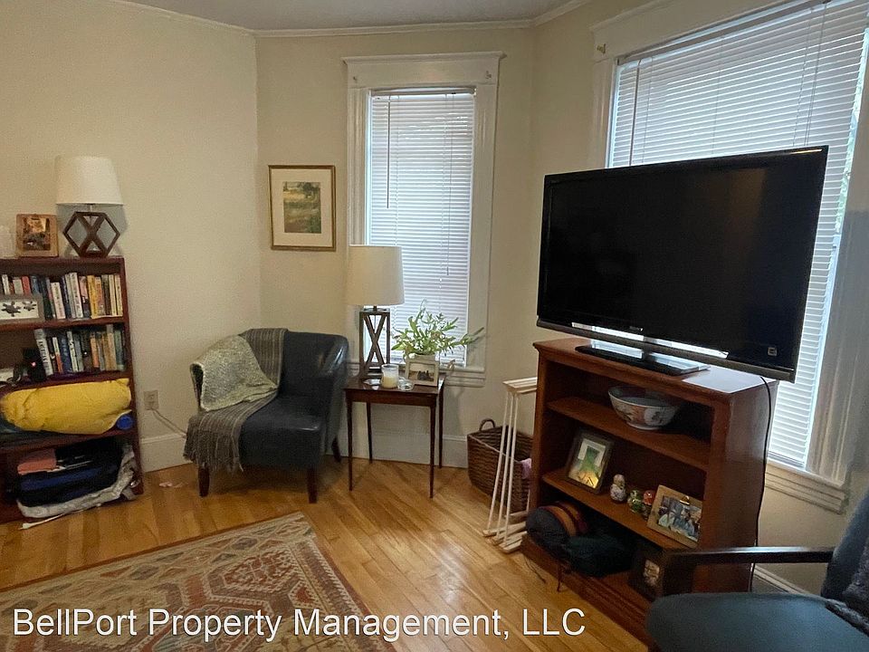 1st image of 51 Park St #10449597