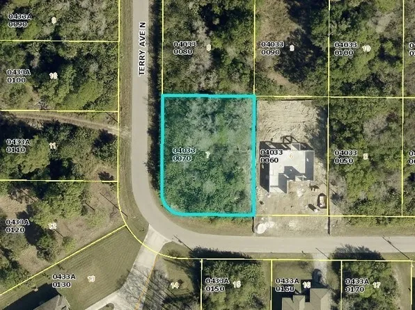 3322 31st St W, Lehigh Acres, FL 33971