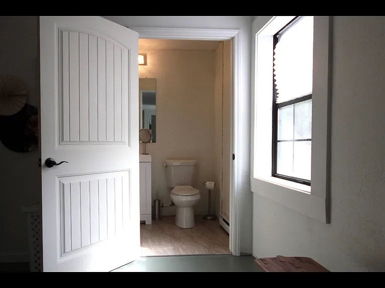 14 Lincoln Ave W #1 — Photo 8