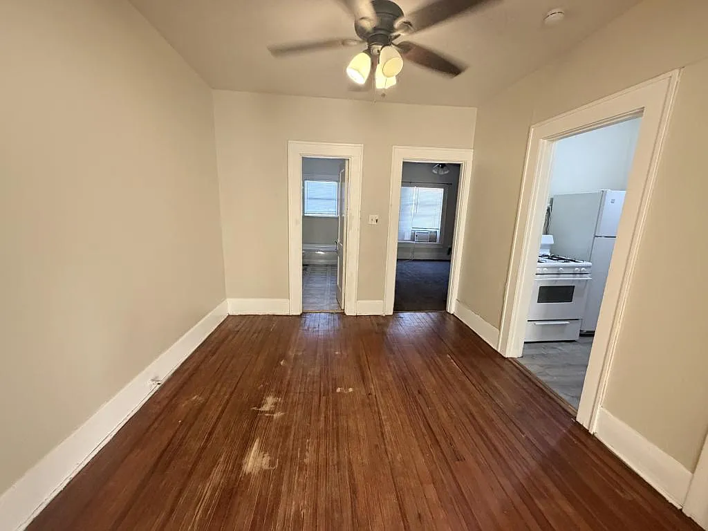 2409 Buchanan St — Photo 2