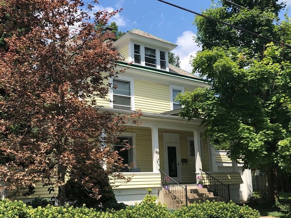 1st image of 20 Sunnyside Dr