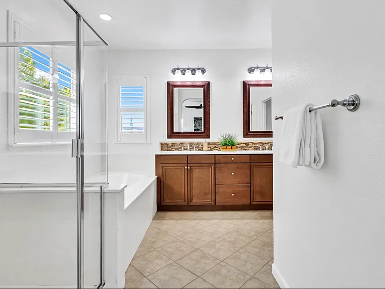 5608 Ashbourne Way — Photo 18
