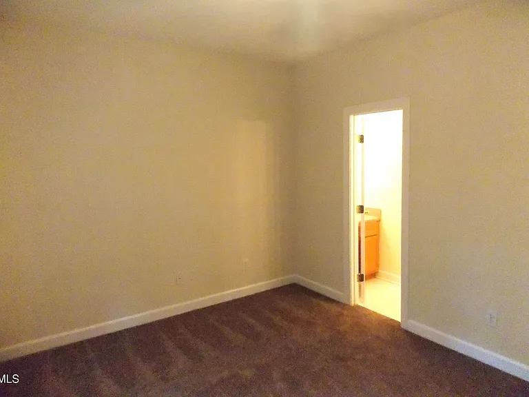 2701 Sterling Park Dr — Photo 10
