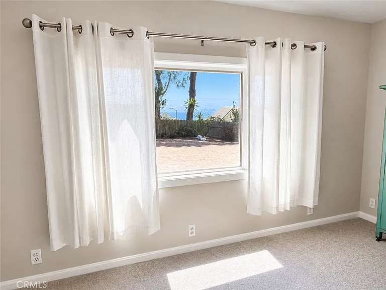 3044 Cresta Way — Photo 20