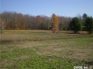31 Pangborn Rd, Central Square, NY 13036
