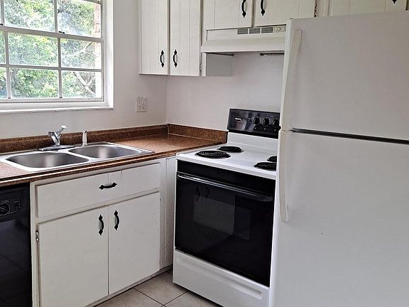 4th image of 5201 Atlantic Blvd Unit 132