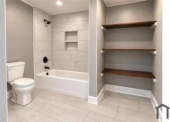 4 bed, 1500 sqft, $1,800 — Photo 2