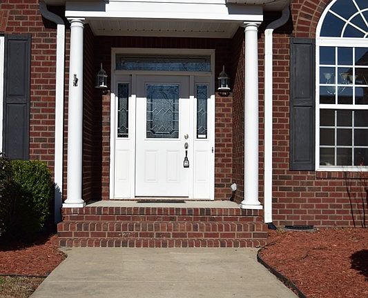 5th image of 204 Clay Brooke Dr