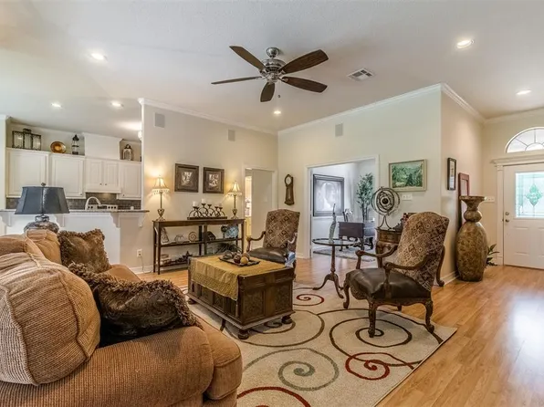 11416 W Zoe Loop Dr, Montgomery, TX 77316