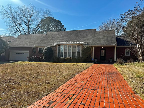 2nd image of 55 Gold St