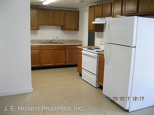 1st image of 7926 Hare Ave
