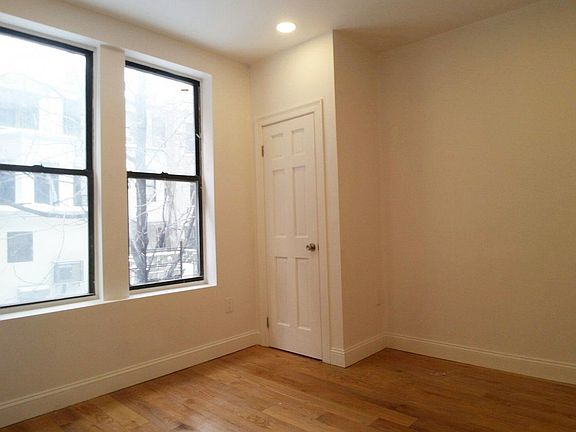 3rd image of 508 W 180th St APT 3