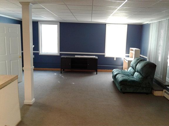 5th image of 96 Belfield Drive # 1 St Floor