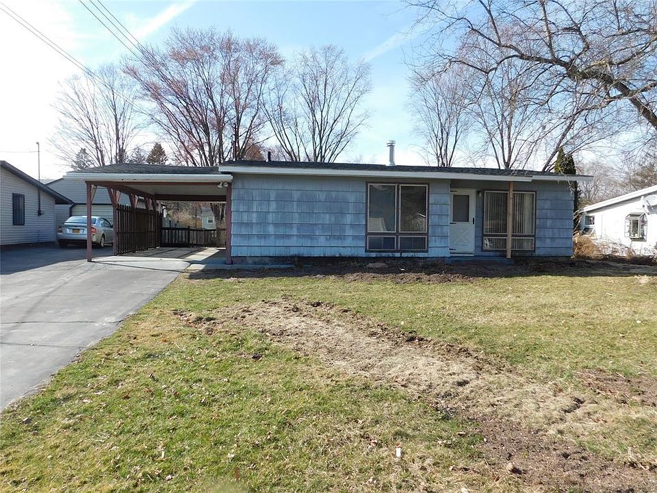 1st image of 12 Broughton Dr