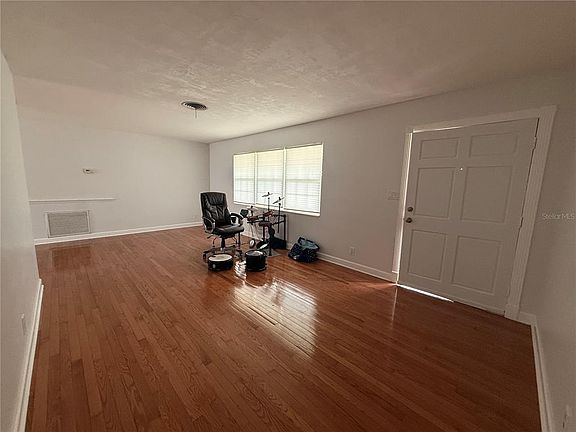 3rd image of 1163 FAY AVENUE