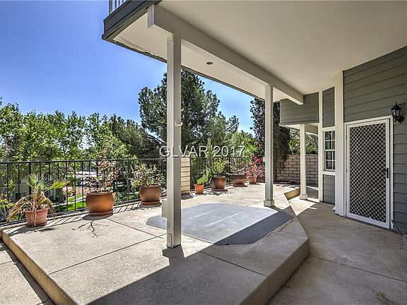 4th image of 3080 Yankee Clipper Dr