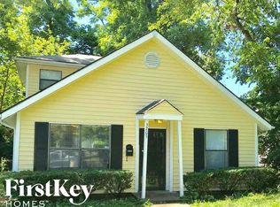 3203 E 73rd St, Kansas City, MO 64132