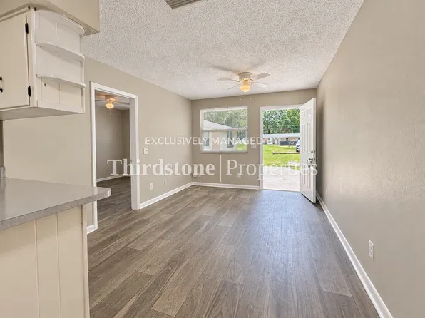 1160 Comanche St APT 2, Jacksonville, FL 32205