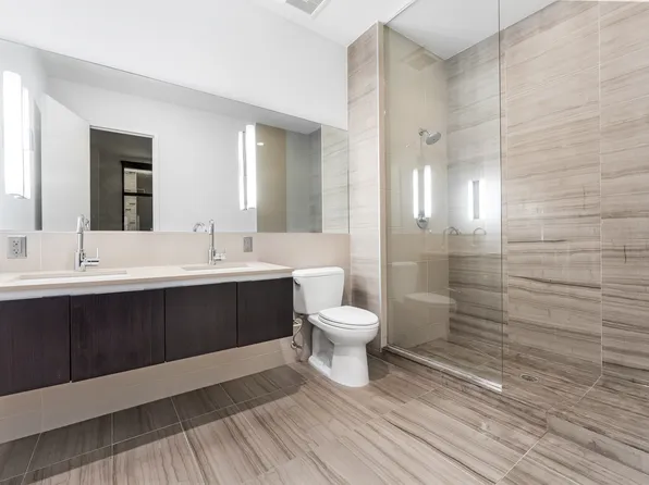 148 1st Street image 147 of 204