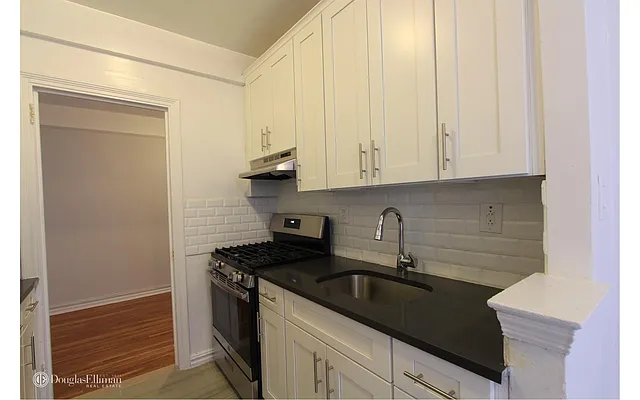 Rented by Douglas Elliman | media 5