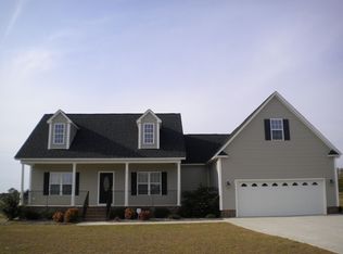 53 Lake Forest Ct, Four Oaks, NC 27524