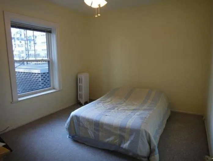 Bedroom(w/o furniture in)