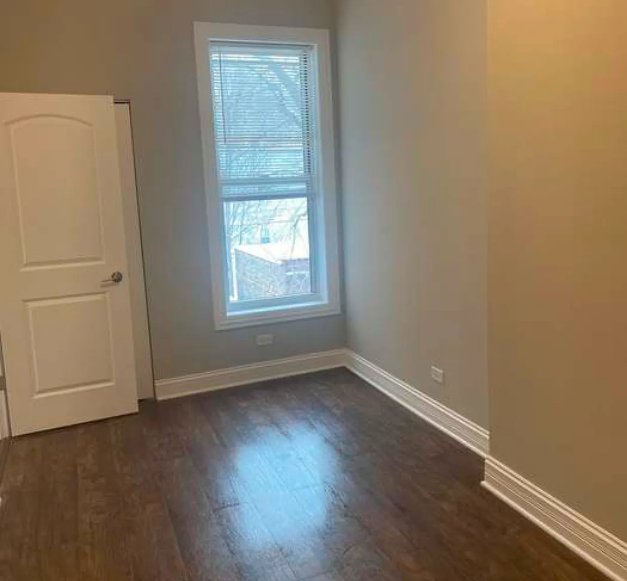 2 bed, 1300 sqft, $1,500 — Photo 2
