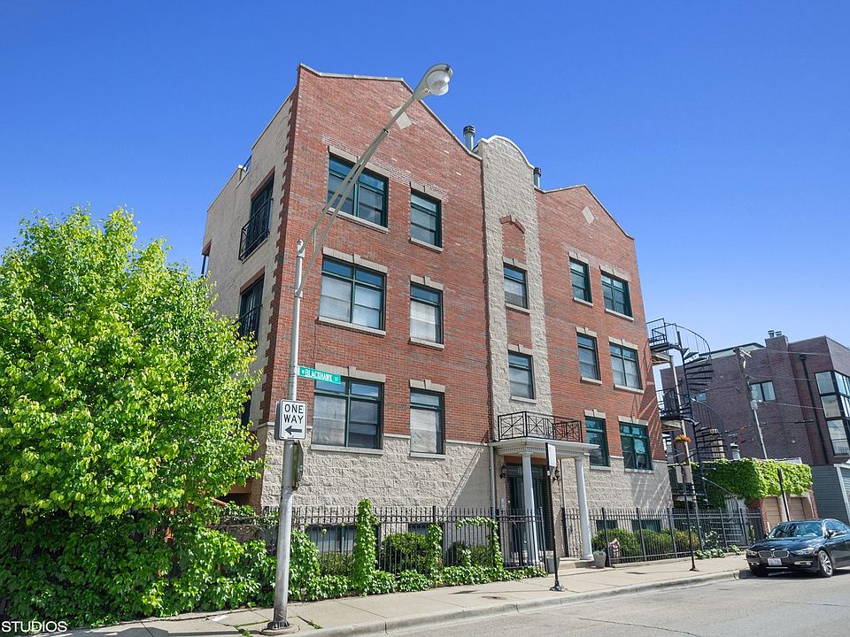 1st image of 1656 W Blackhawk St #1W