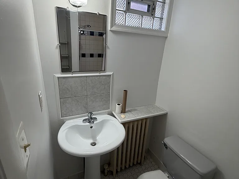 2564 E Allegheny Ave #1 — Photo 5
