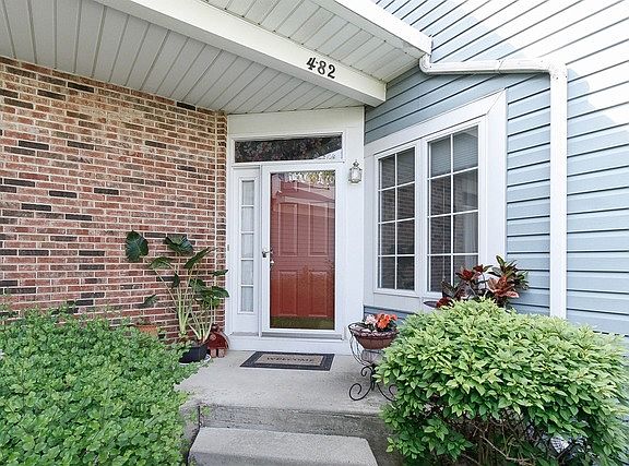 2nd image of 482 W Parkside Dr