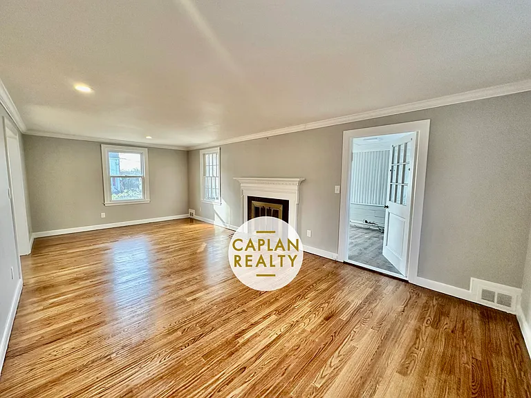 29 Wellington Rd — Photo 4