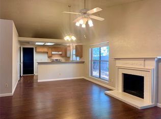 7607 Harbor Dr, Rowlett, TX 75088