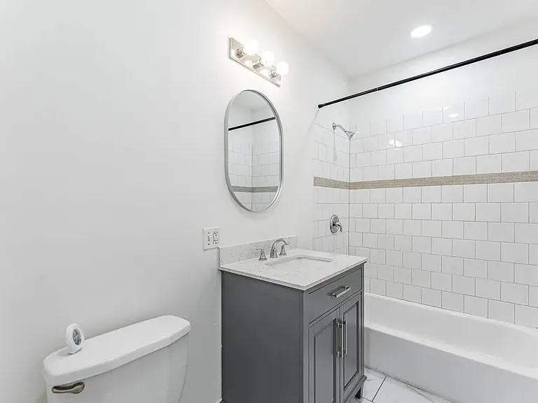 1903 N Kildare Ave #2 — Photo 10