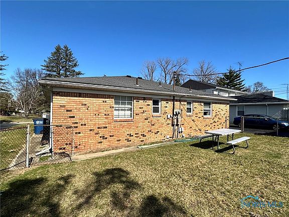 3rd image of 4623 Imperial Dr