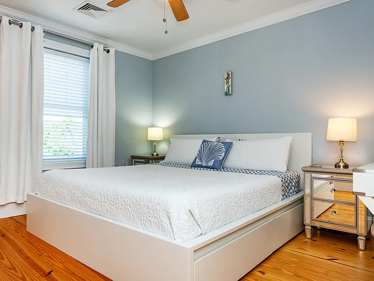 19 Eustis Ave — Photo 32